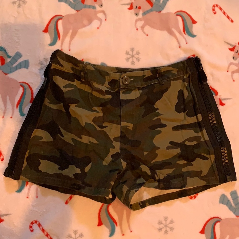 Army Print Shorts - No tags, but NEVER worn